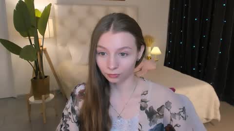 juliedaniel online show from April 1, 8:26 am