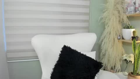 Julieta online show from July 1, 11:15 pm