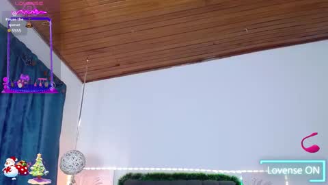 julietacollins06 online show from December 27, 2:23 pm