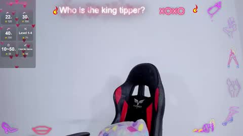 serafelle online show from December 19, 1:32 am