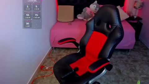 Julieth  online show from November 9, 3:08 pm