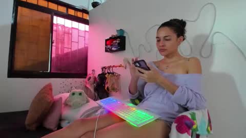 juliette online show from October 15, 2:52 pm