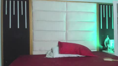 Juli online show from March 5, 1:29 pm