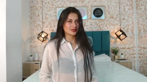 Julietha  online show from January 28, 7:53 pm