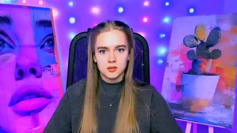 junewoods online show from February 13, 12:18 pm