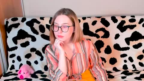 Nika and Mark online show from February 8, 12:28 am