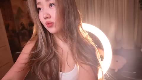 Amely online show from June 16, 5:30 am