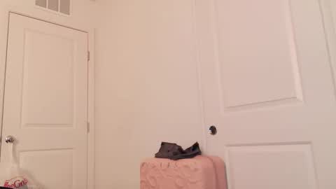 kaelagreen online show from January 13, 12:38 am