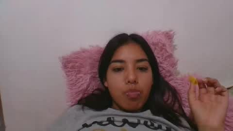 KAHELIINDEPENDENT MODEL online show from December 26, 3:16 am