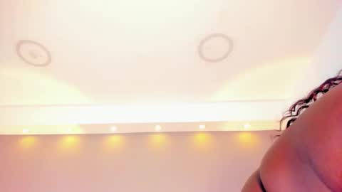 kaiavalentine online show from March 3, 9:54 pm