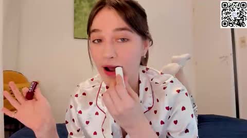 Im Seva and Im NO NUDE model online show from March 6, 2:34 pm