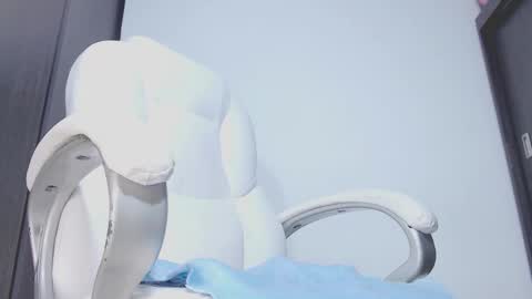 Hannah online show from December 14, 11:10 pm