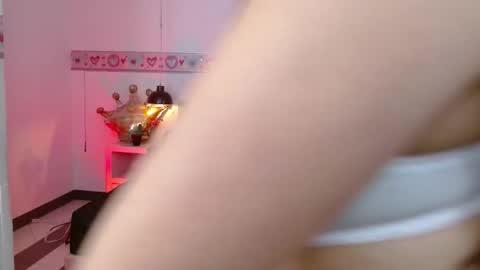 kaoryy_1 online show from February 18, 11:42 am