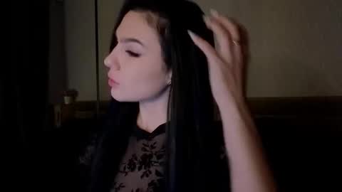 kara_life online show from October 6, 1:00 am