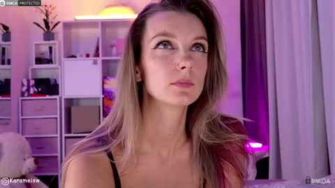 Julia online show from October 8, 11:31 pm