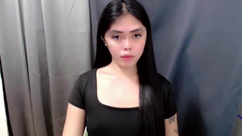 I AM BELLE online show from June 1, 1:46 pm