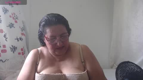 Karina online show from December 16, 3:40 pm