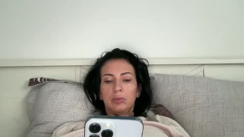 Karina online show from February 14, 3:05 pm