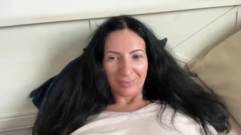 Karina online show from April 13, 1:01 pm