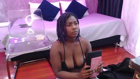 Im Karina online show from March 12, 1:14 pm