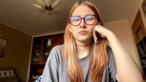 Karina online show from March 22, 8:20 am