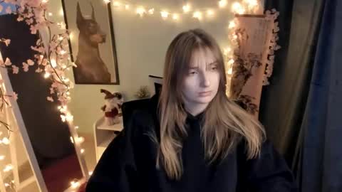 Karla online show from February 2, 1:32 pm