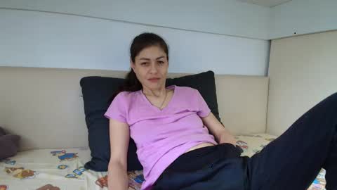 Crystyna online show from December 11, 7:20 am