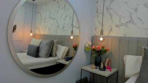 karlla_brown online show from September 19, 3:44 pm