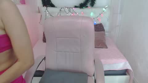 karol online show from December 5, 9:50 pm