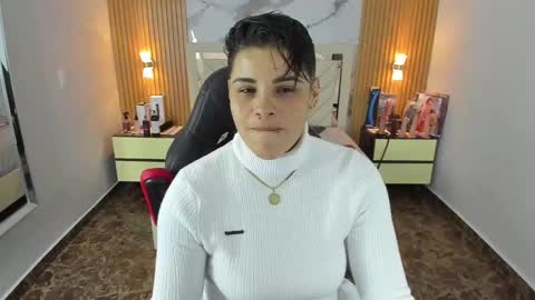 Karoll online show from October 4, 7:40 pm