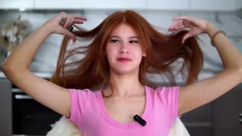 lina online show from November 29, 11:14 am