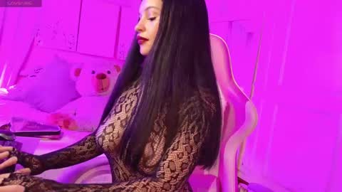 Kary  online show from April 18, 4:15 am