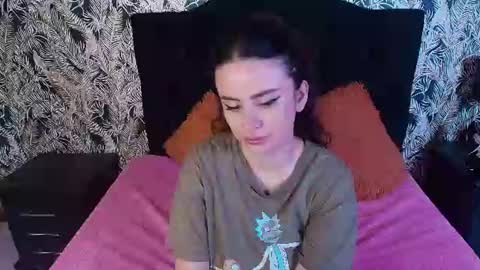 kassandra james online show from June 9, 1:10 pm