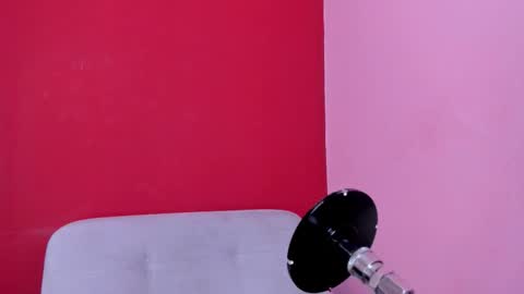 Kate  online show from March 6, 12:00 pm