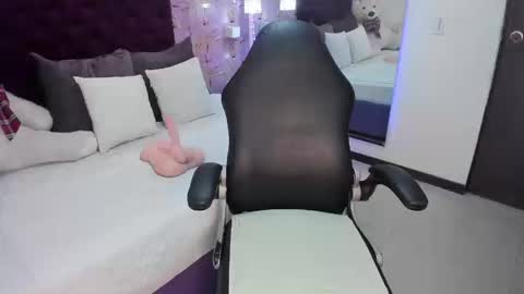 kate lua online show from January 12, 4:23 pm