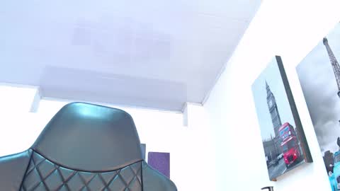 Kate  online show from September 23, 1:09 pm