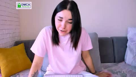 KATE online show from September 22, 4:55 am