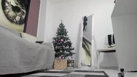 KateDolly online show from January 6, 5:11 am