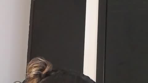 Help me with rate thanks  online show from February 27, 5:45 am