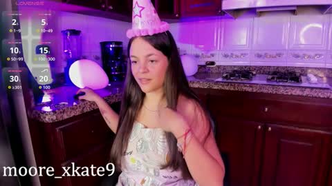 KateMoorex online show from November 4, 12:21 pm