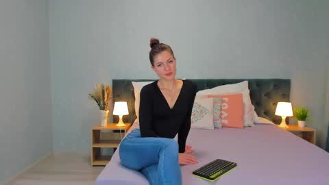 Katerina GTM2 Mo Tu Th Fr Sa Su 3am-10am online show from December 3, 2:45 am