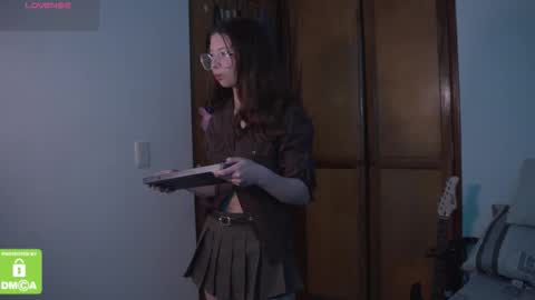 Katerine online show from November 3, 1:20 am