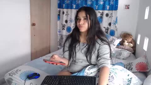  K A T H I E  online show from December 2, 11:00 am