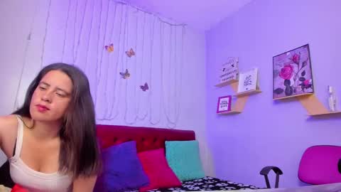 Paola online show from February 13, 1:05 pm