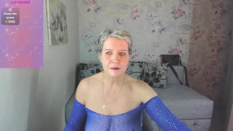 Kathy online show from December 21, 2:15 pm