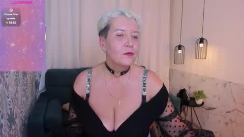 Kathy online show from March 1, 1:44 pm