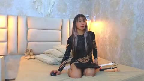 Kahty online show from February 6, 11:42 am