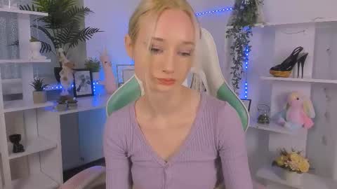 Katia  online show from October 12, 6:27 am