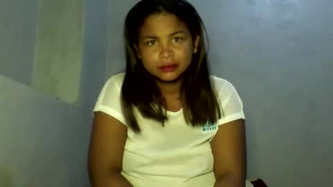 katibeauty00 online show from May 4, 5:33 am