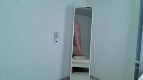 Katie online show from October 1, 2:33 pm